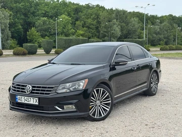 Авто Volkswagen Passat Sedan 2017 № 8933992