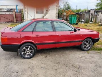 Авто Audi 80 1987 № 8934067