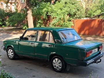 Авто ВАЗ 2107 2005 № 8934119