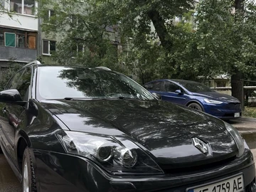 Авто Renault Laguna 2010 № 8934188