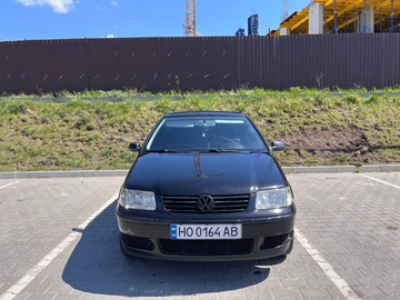 Авто Volkswagen Polo 2000 № 8934189