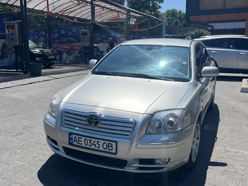 Авто Toyota Avensis 2003 № 8934227