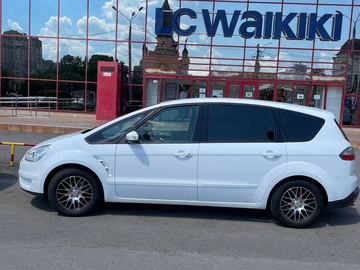 Авто Ford S-Max 2009 № 8934334