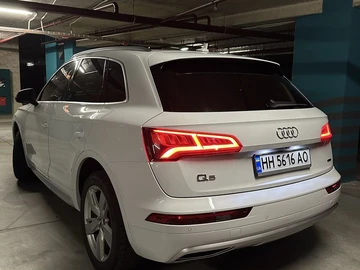 Авто Audi Q5 2019 № 8934344
