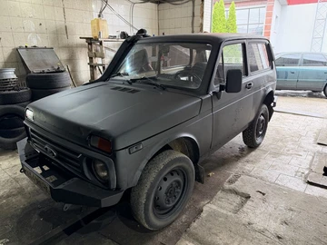 Авто ВАЗ 2121 1995 № 8934359