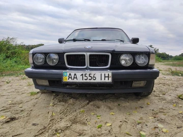 Авто BMW 7 Серия 1986 № 8934421