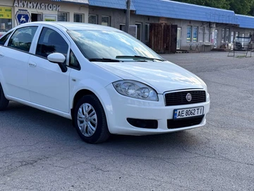 Авто Fiat Linea 2012 № 8934455