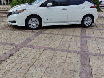 Авто Nissan Leaf 2018 № 8934476