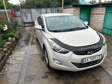 Авто Hyundai Elantra 2013 № 8934509