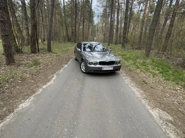 Авто BMW 7 Серия 2003 № 8934597
