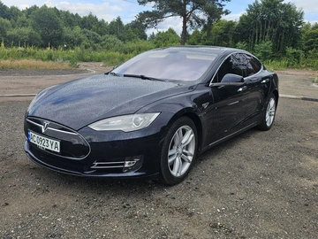 Авто Tesla Model S 2013 № 8934783