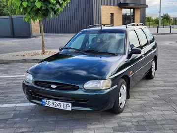 Авто Ford Escort 1996 № 8934849