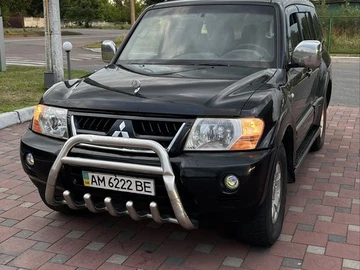 Авто Mitsubishi Pajero 2005 № 8935040