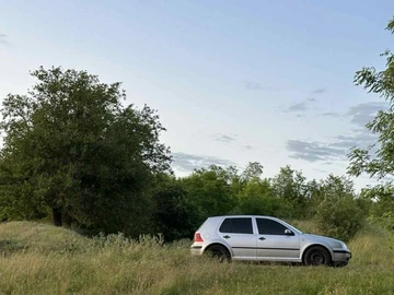Авто Volkswagen Golf 2001 № 8935085