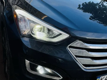 Авто Hyundai Santa Fe 2015 № 8935128