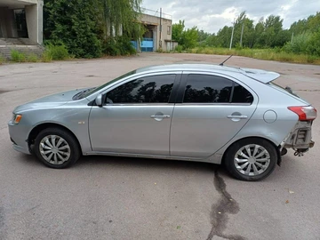 Авто Mitsubishi Lancer 2010 № 8935246
