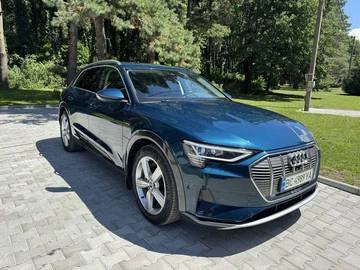 Авто Audi 100 2021 № 8935252