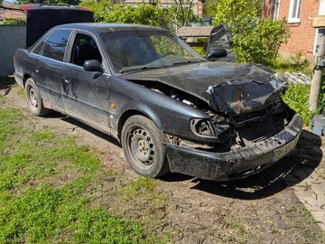 Авто Audi A6 1996 № 8935495