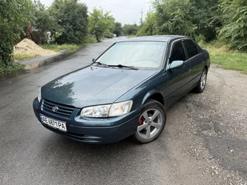 Авто Toyota Camry 1999 № 8935496