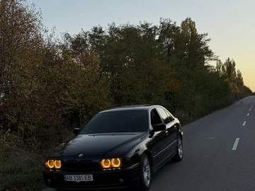 Авто BMW 5 Серия 2002 № 8935501