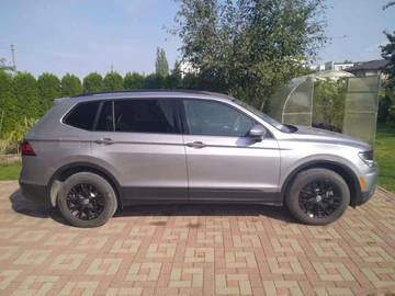 Авто Volkswagen Tiguan 2021 № 8935687