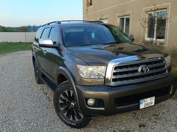 Авто Toyota Sequoia 2013 № 8935798