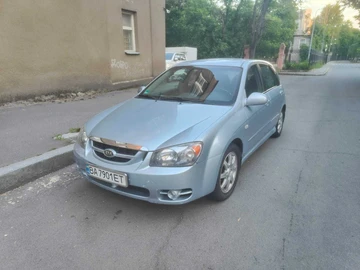 Авто KIA Cerato Forte  2005 № 8935812