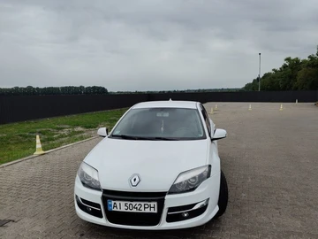 Авто Renault Laguna 2012 № 8935817