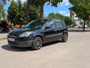 Авто Ford Fiesta 2006 № 8935947