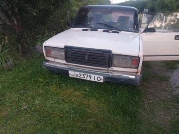 Авто ВАЗ 2107 1989 № 8935964