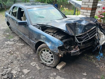 Авто Mercedes C Серия 1995 № 8935965