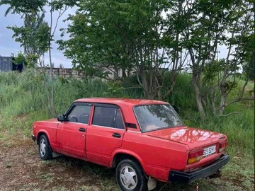 Авто ВАЗ 2107 1986 № 8936291