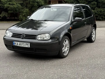 Авто Volkswagen Golf 2001 № 8936294