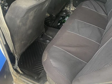 Авто ВАЗ 2106 1989 № 8936300
