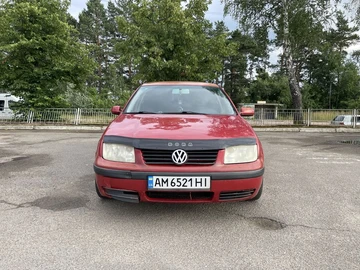 Авто Volkswagen Bora 2001 № 8936309