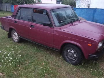 Авто ВАЗ 2107 2004 № 8936319