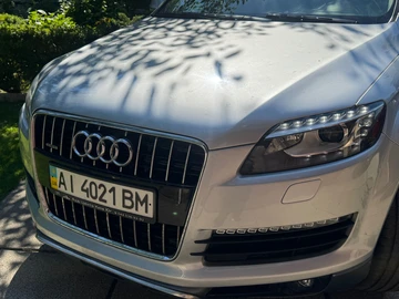 Авто Audi Q7 2007 № 8936353