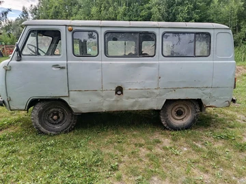 Авто УАЗ 2206 1999 № 8936404