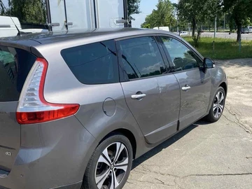 Авто Renault Scenic Iii 2010 № 8936465