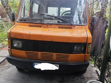 Авто Mercedes Mb 1985 № 8936468