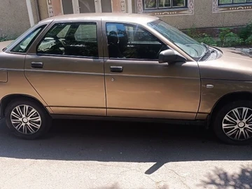 Авто ВАЗ 2110 Богдан 2013 № 8936482