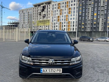 Авто Volkswagen Tiguan 2019 № 8936519