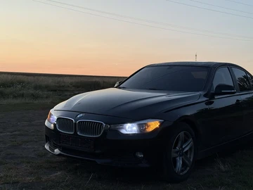 Авто BMW 3 Серия 2014 № 8936625