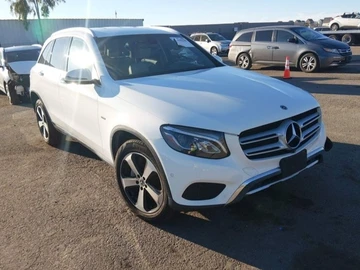 Авто Mercedes Glc 2018 № 8936639