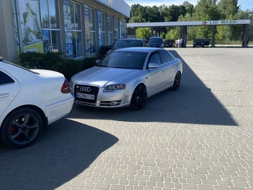 Авто Audi A4 2005 № 8936628