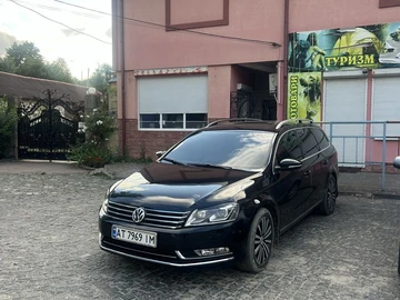 Авто Volkswagen Passat Variant 2011 № 8936717