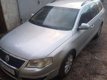 Авто Volkswagen Passat Variant 2007 № 8936730