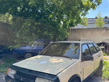 Авто ВАЗ 2109 1988 № 8936828