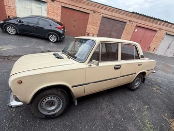 Авто ВАЗ 2101 1976 № 8936897