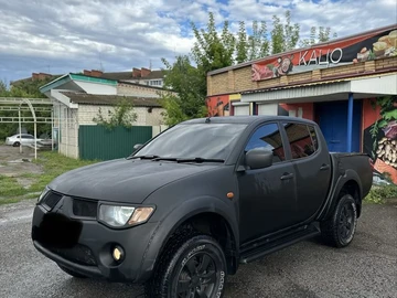 Авто Mitsubishi L 200 2006 № 8936969